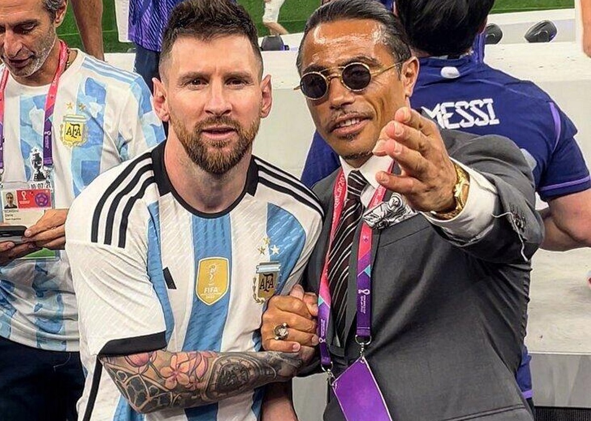 Critican al chef Salt Bae por su actitud en la final del Mundial