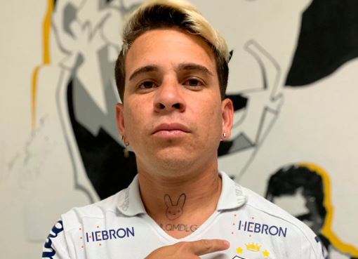 El Santos le rinde homenaje a Pelé por medio de Yeferson Soteldo