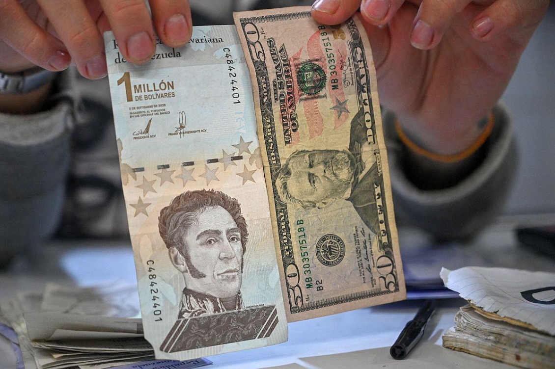 Aseguran que el salario mínimo en Venezuela podría incrementarse entre 30 y 50 dólares