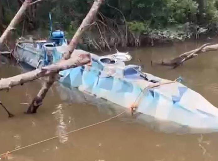 FANB localizó submarino usado para transportar droga en el río Orinoco