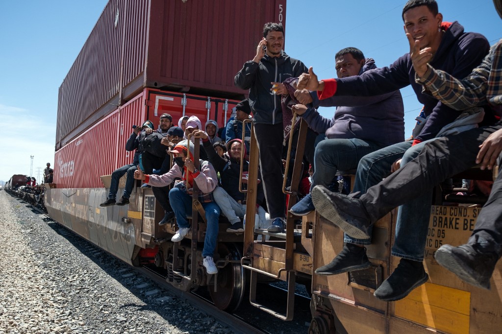 Dos rostros de la tragedia que acabó en México con el sueño de 40 migrantes