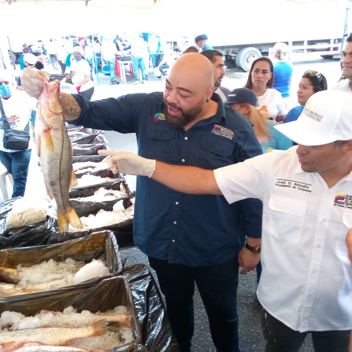 Gobierno nacional distribuyó 20 toneladas de pescado en exitosa jornada en Maracaibo