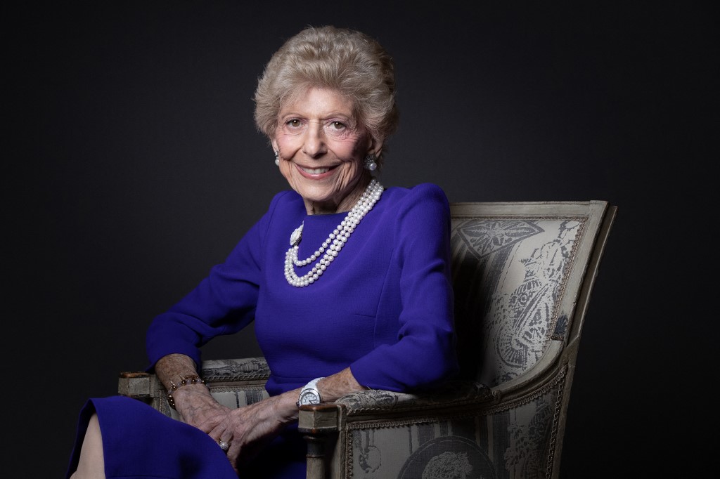 La historiadora Hélène Carrère d'Encausse es galardonada con el premio Princesa de Asturias de Ciencias Sociales