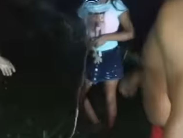 niña cayó en alcantarilla