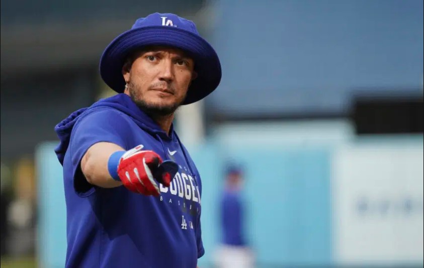 Miguel Rojas vuelve a la acción con los Dodgers