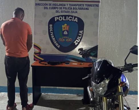 Motorizado robaba en la vía al aeropuerto y se enconchaba con las pertenencias en el barrio Ramón Leal
