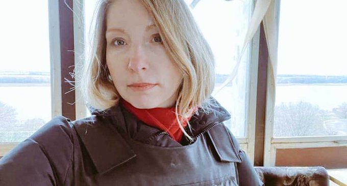 Murió Victoria Amelina, la escritora ucraniana que fue herida en bombardeo a un restaurante en Kramastorsk