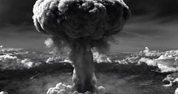 Tifón Khanun afecta conmemoraciones del bombardeo atómico de Nagasaki en Japón