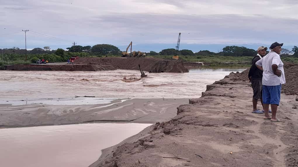 Fegalago: Situación en el Sur del Lago es "difícil" porque el río Zulia se "partió" e inunda poblados en la zona
