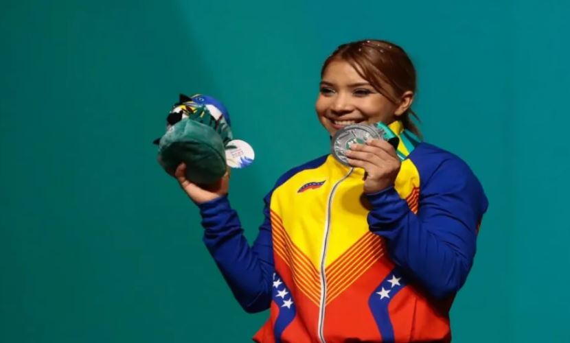Mestre y Echandía fueron las primeras medallas de Venezuela en Santiago 2023