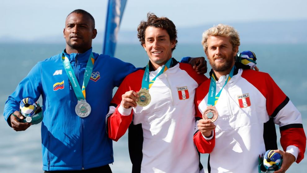 Santiago 2023: Francisco “Lolo” Bellorín se colgó la de plata en el surf