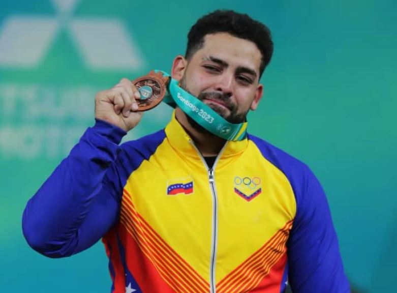 Santiago 2023: La halterofilia sumó una de bronce para Venezuela con Jhohan Sanguino