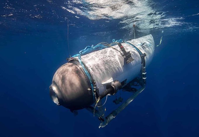 Hallan nuevos "presuntos restos humanos" del sumergible Titán