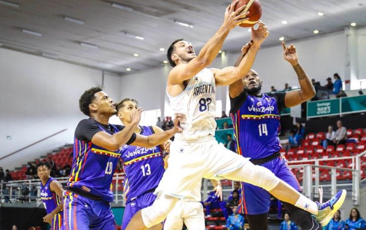 Venezuela no pudo con Argentina en debut del baloncesto en los Panamericanos