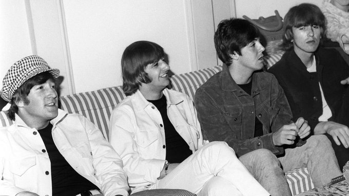 "Now and Then" la última canción de los Beatles creada con Inteligencia Artificial ya está disponible