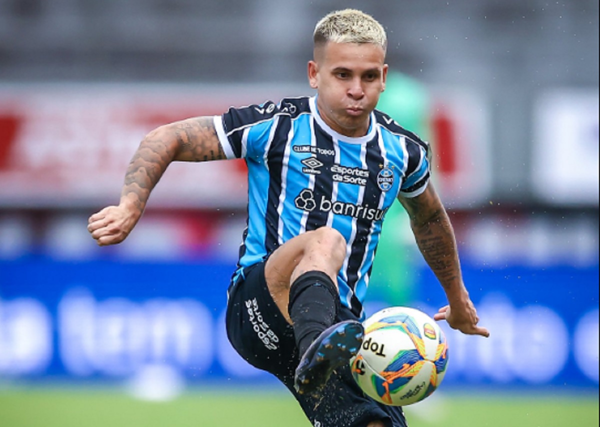 Yéferson Soteldo brilló en su debut con la camiseta de Gremio