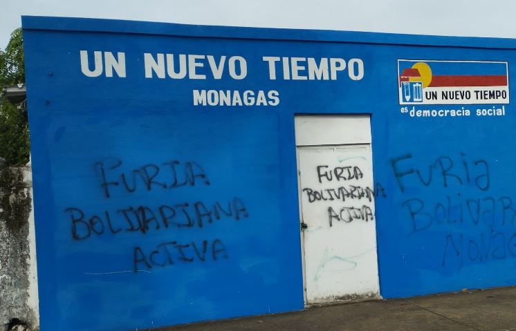 Partidos políticos denuncian actos vandálicos en fachadas de sus sedes