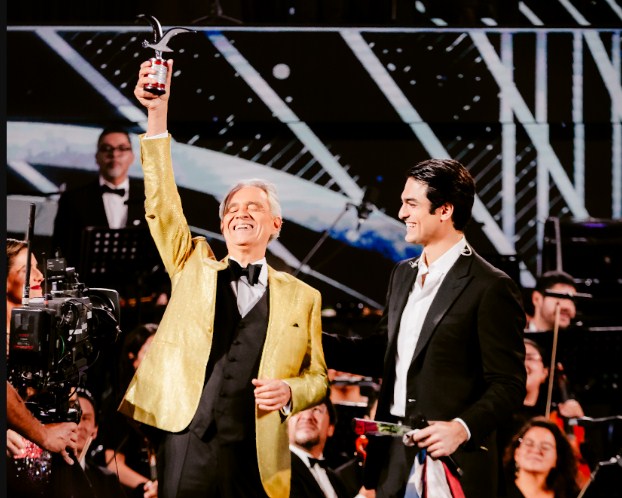 Andrea Bocelli y su hijo Matteo estremecieron la Quinta Vergara en Viña del Mar