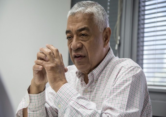 Claudio Fermín propone un gobierno de integración