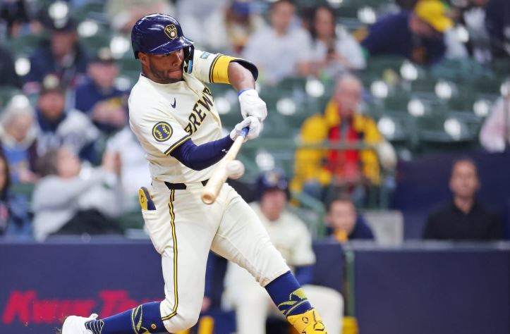 ¡Récord! Jackson Chourio es el venezolano más joven en disparar cuadrangular en la MLB