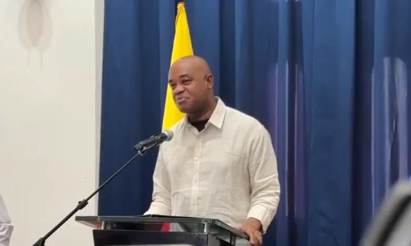 Canciller de Colombia confirma reunión entre el presidente Petro y Manuel Rosales