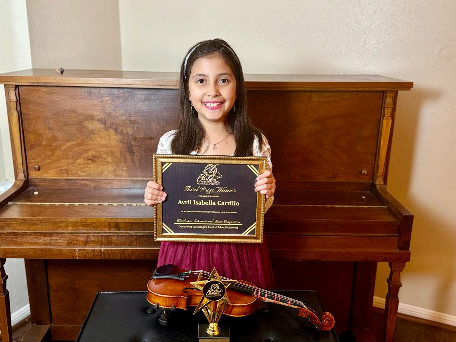 Avril Carrillo Violinista