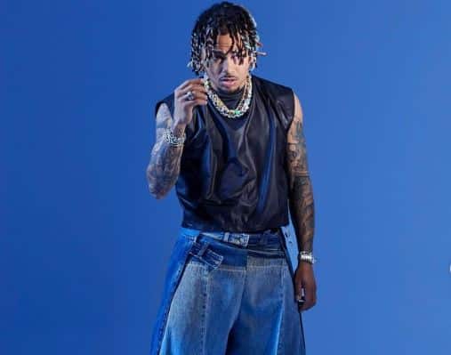 Multan a Ozuna por difamar