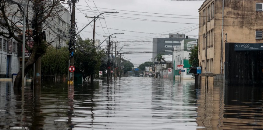 Aumentan a 144 los muertos por temporales en el sur del país
