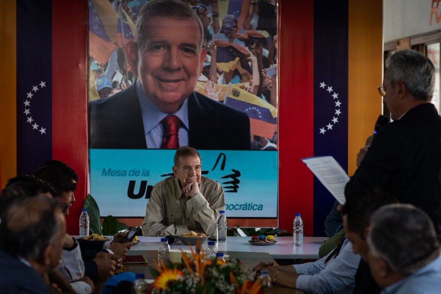 Edmundo González Urrutia se reunión con alcaldes del Táchira