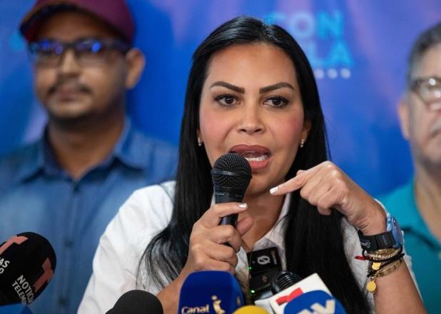 Delsa Solórzanoen rueda prensa