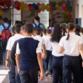 Min-Educación: No hay cambio de currículo en escuelas medias y técnicas