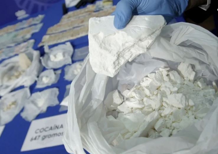 Capturan a venezolano con 14 kilos de cocaína en una silla de ruedas en el aeropuerto de Viena - Austria