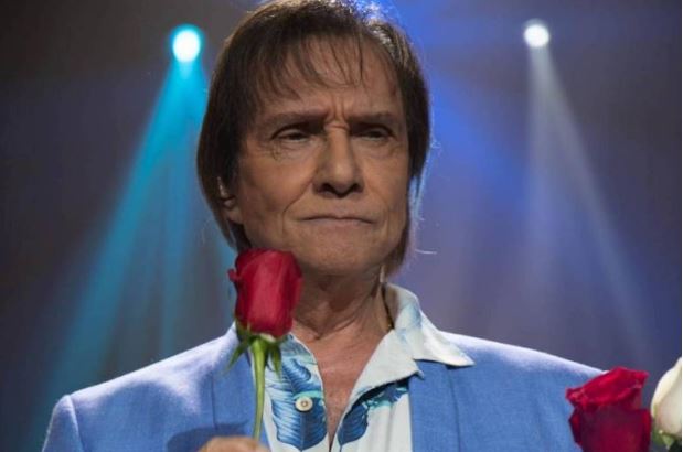 Roberto Carlos, sus 83 años, finalmente reveló detalles que había mantenido ocultos durante mucho tiempo, conmocionando al mundo
