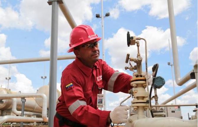 Trinidad buscará extensión en EE.UU. para proyecto de gas de Shell en Venezuela