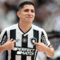 Jefferson Savarino convirtió un golazo en el empate de Botafogo ante São Paulo