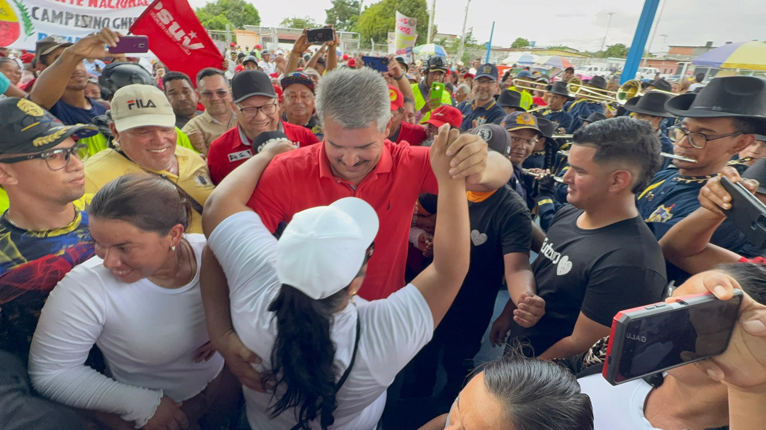 Comunas del Sur del Lago dan espaldarazo a Luis Caldera, candidato a la Gobernación del Zulia