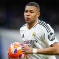 Kylian Mbappé recibe el alta hospitalaria y vuelve a la concentración del Real Madrid