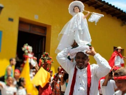 Comienzan festividades de San Juan en las costas del país