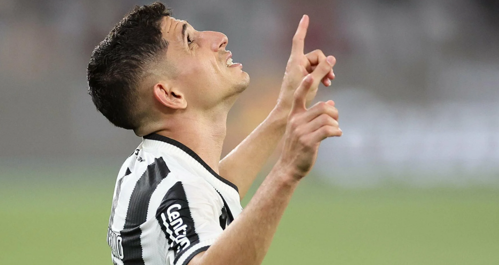Savarino presente en la victoria de Botafogo por Mundial de Clubes