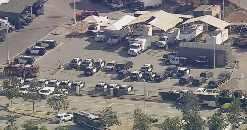 Tres muertos dejó explosión en las instalaciones del sheriff de Los Ángeles