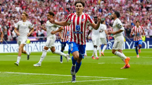 Atlético de Madrid goleó al Real Madrid y le quitó el invicto