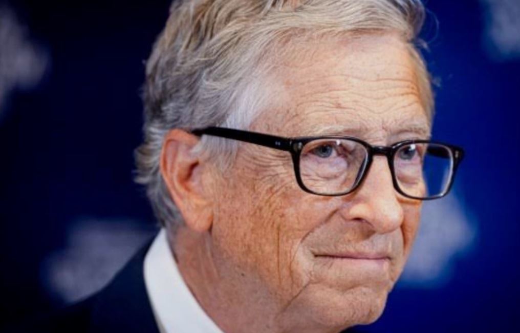 Bill Gates se disculpó por nexos con Epstein