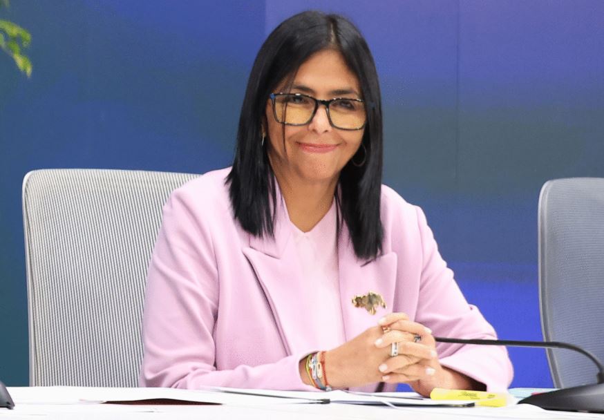 Presidenta (E) Delcy Rodríguez anunció que el 1° de mayo recibirá un plan de crecimiento para el país que presentarán los trabajadores