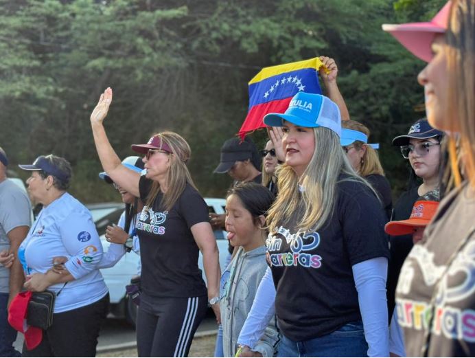 Primera dama del Zulia participa en “Caminata Sin Barreras” para personas con discapacidad