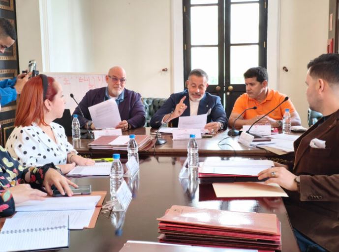 Van más de 40 aspirantes para el Comité de Postulaciones Judiciales