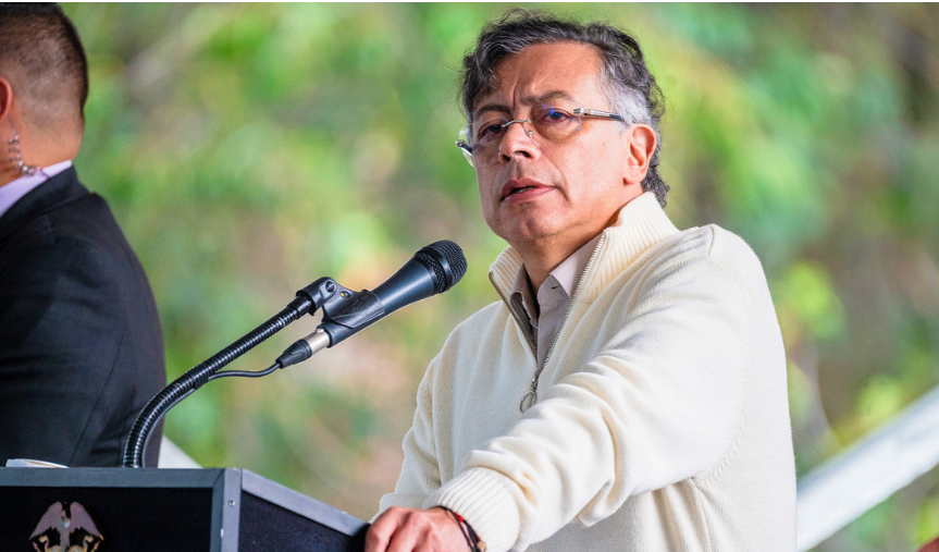 Petro ordenó bombardeo contra las FARC: disidencia que ha perpetrado más acciones terroristas en Colombia