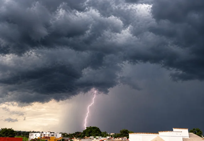 INAMEH pronostica lluvias y actividad eléctrica en varias regiones del país por la Zona de Convergencia Intertropical