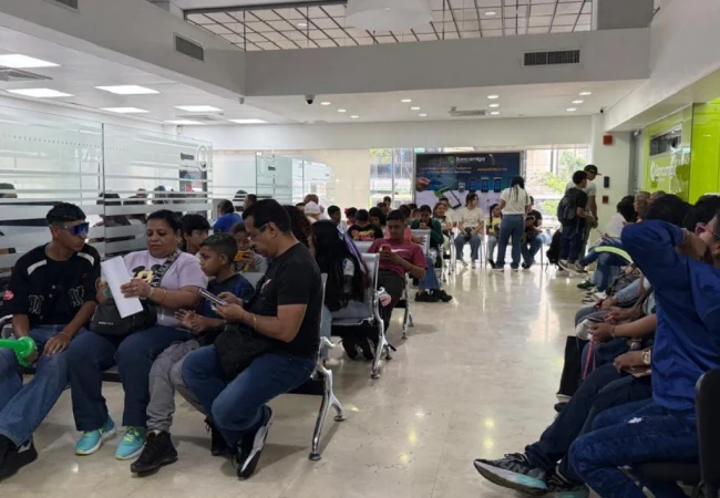 Bancamiga bancariza a más de 15 mil niños y adolescentes en histórico operativo por el regreso a clases