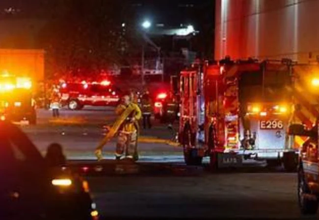 Tres muertos al estrellarse un helicóptero de la NBC en Los Ángeles mientras cubría un accidente de tránsito