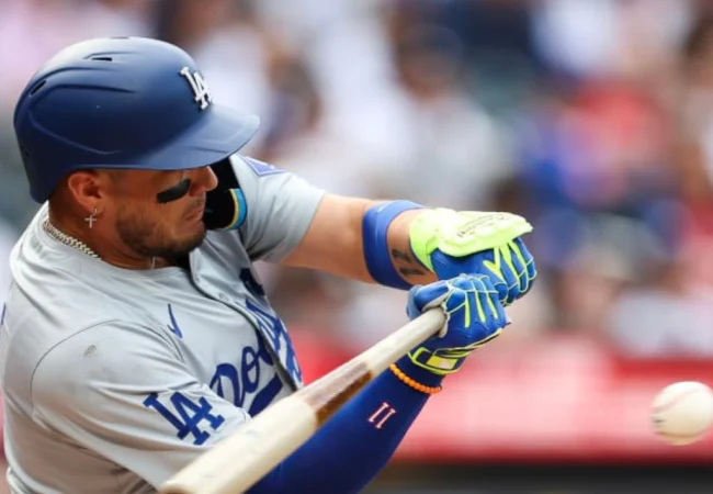 Miguel Rojas gana el Premio Roy Campanella por tercer año consecutivo con los Dodgers
